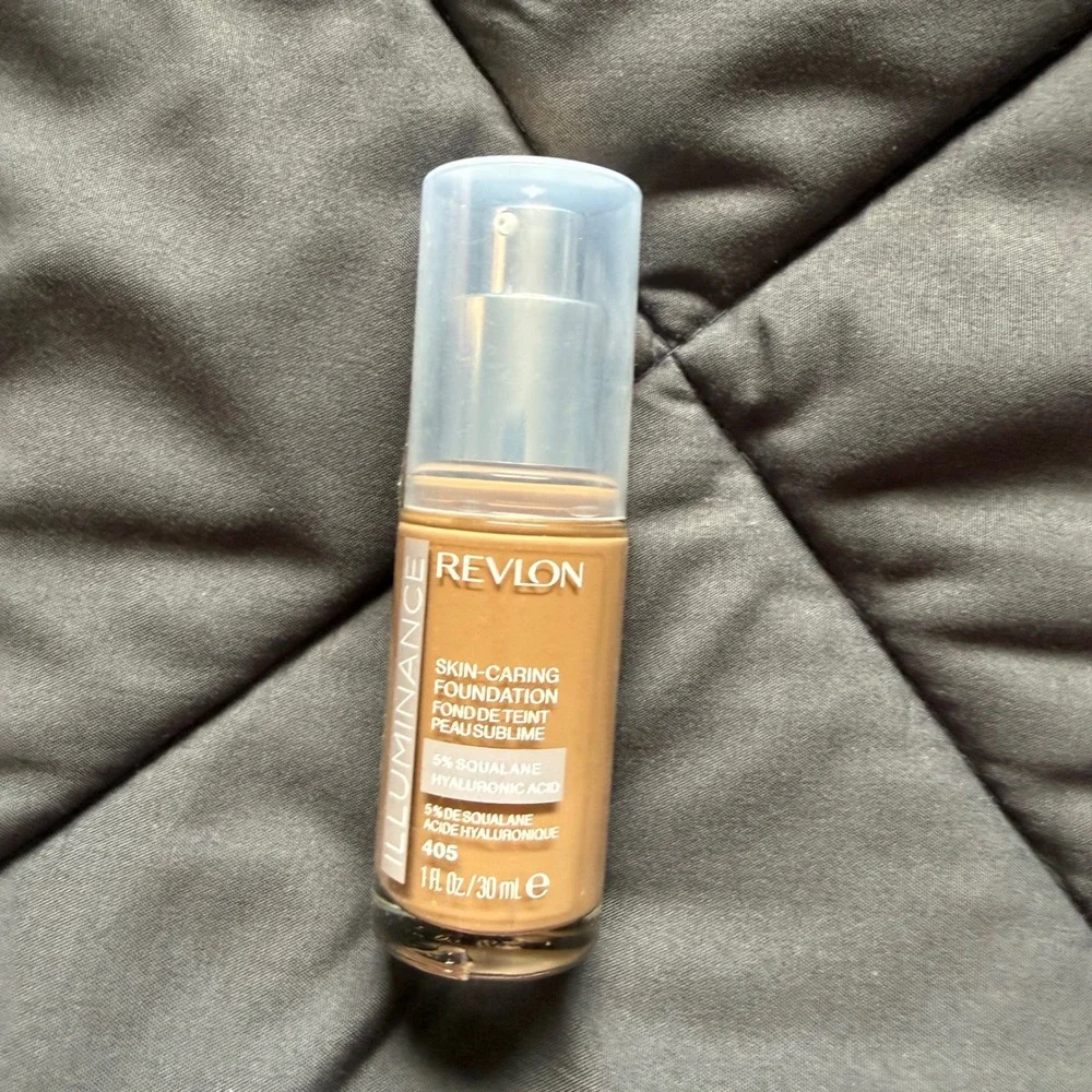 Revlon Illuminance Foundation Women 405 Hazelnut Excellent Skin-Caring Squalane